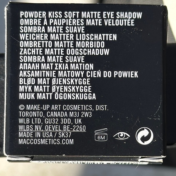 MAC Cosmetics Veluxe Eye Shadow - Warm Brown - Picture 3 of 3